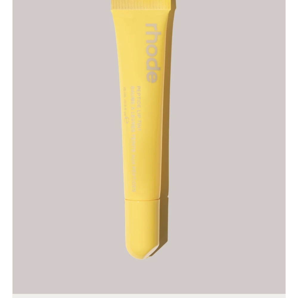 Rhode Peptide Lip Tint in Lemontini